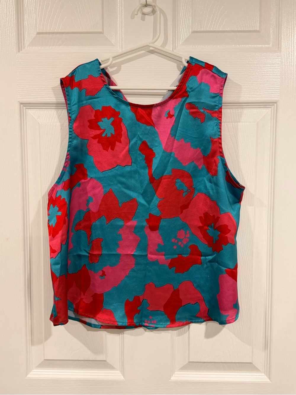 Sleeveless Floral Tank Top in Teal, Pink & Red